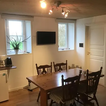 Erjo Bed & Breakfast